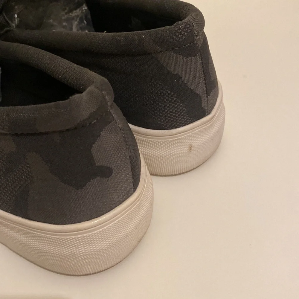 Vince Camuto Moro espadrille platform shoes. Size 8M